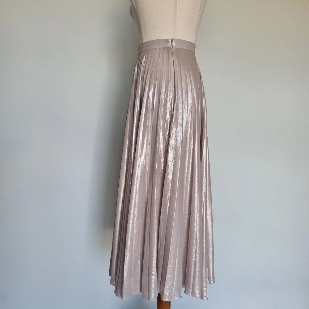 Forever New Metallic Beige Pleated Midi Skirt fits Size 14 - Picture 3 of 9